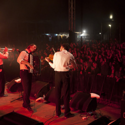 ARCHIVES 2010