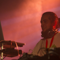 ARCHIVES 2011
